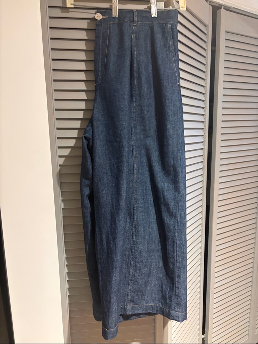 Zara Stylish Wide Leg Dark Wash Denim Pants. NWOT.